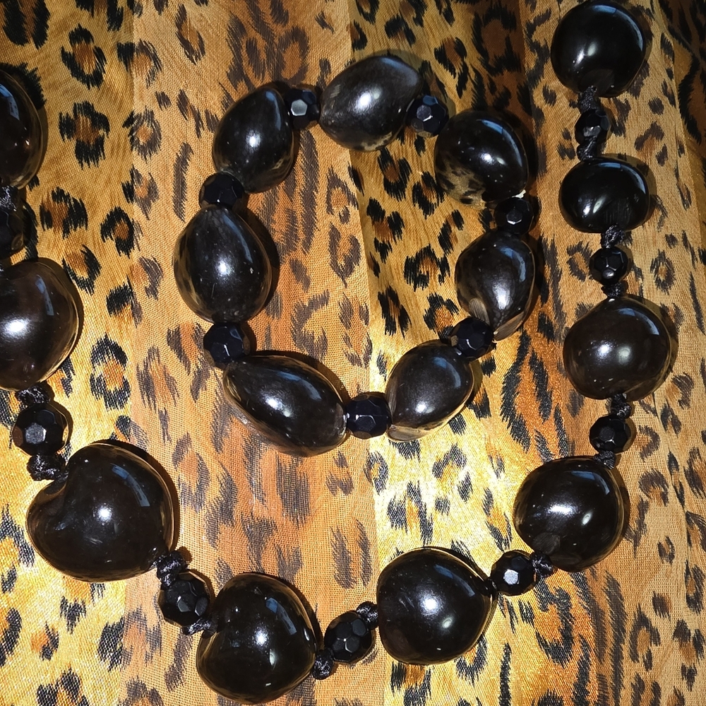 Black Chunky Beaded Necklace & Bracelet